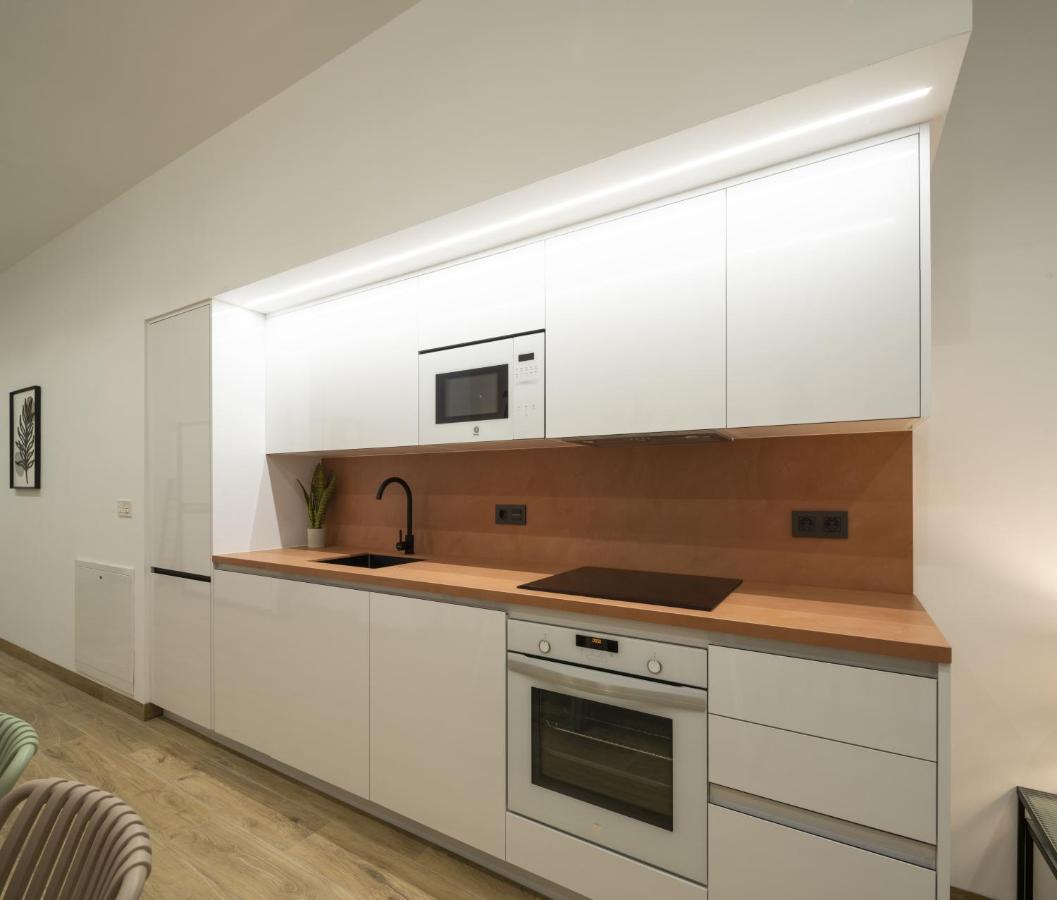 Apartamentos Mª Luisa De Dios, By Daimar Grenada Zewnętrze zdjęcie
